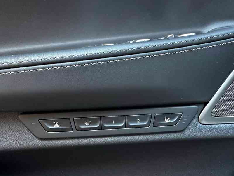 BMW Řada 7 740xd/laser/360°/masáž/ACC/HUD - foto 12