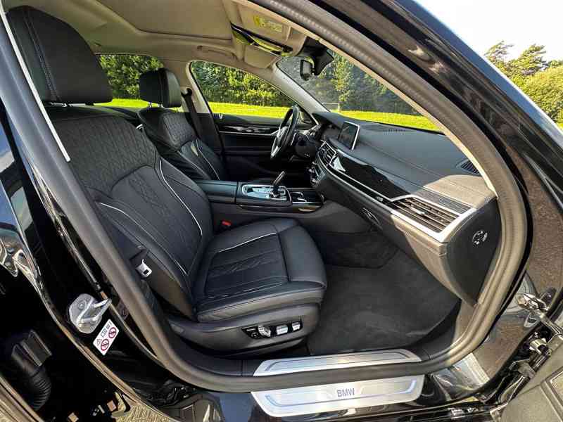 BMW Řada 7 740xd/laser/360°/masáž/ACC/HUD - foto 22