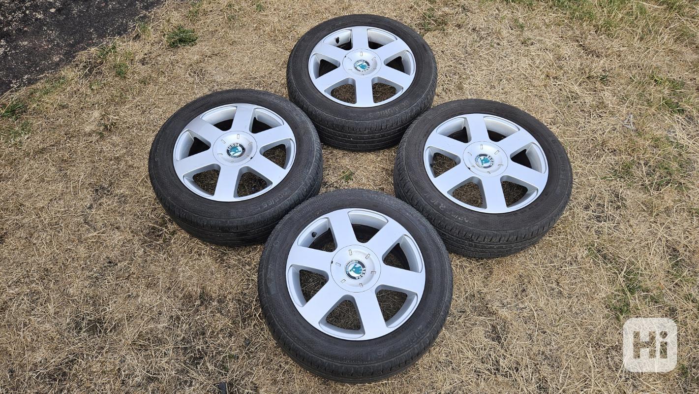Škoda Octavia 16" kola elektrony pneumatiky 205/55R16 disky - foto 1