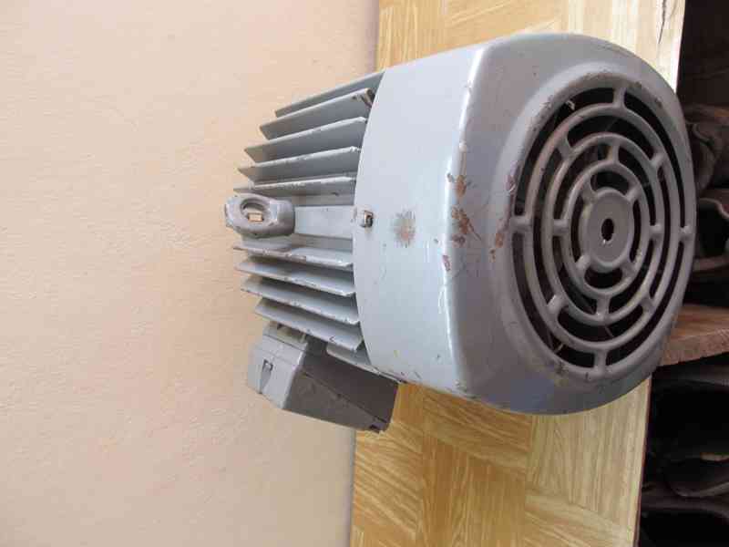 Elektromotor AP100L/4s, 2,2 kW - foto 4