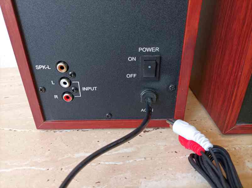 Aktivní reproduktory Genius SP-HF 1250B, HIFI, jako nové - foto 7