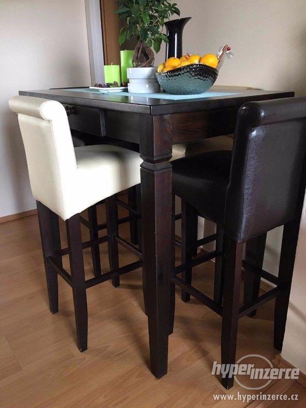 Vyšší stůl z masivu + 4 kožené židle - foto 4