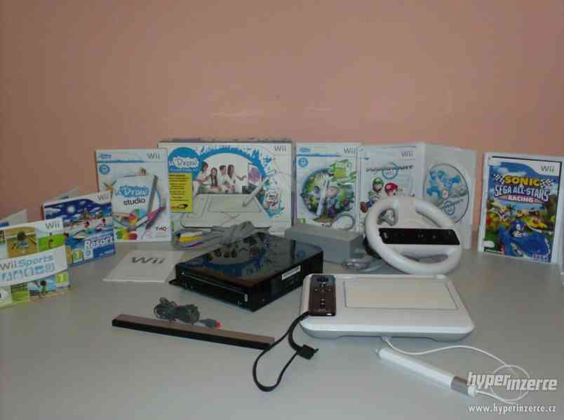Nintendo Wii + hry + Wii Fit Plus + Wii uDraw Studio - foto 1