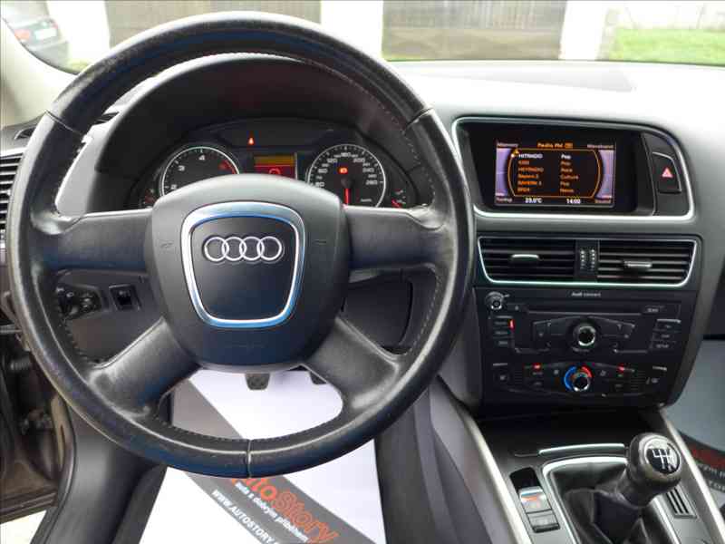 Audi Q5 2,0 TDi 125KW 4X4 1MAJ SERVIS - foto 7