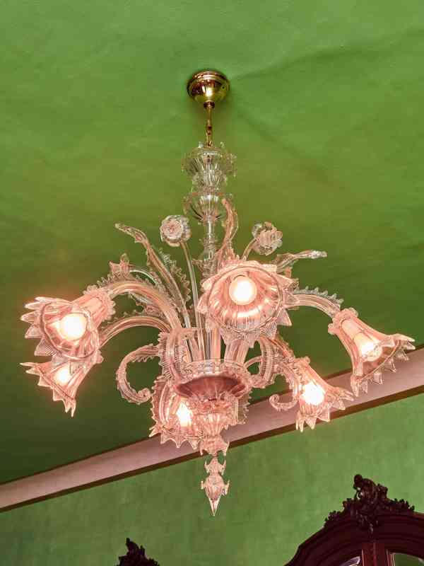 Benátský křišťálový lustr ze štípaného skla – Murano, Itálie - foto 5