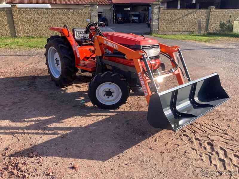 Malotraktor Kubota GL 32 - foto 9