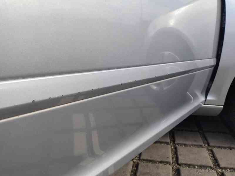 Škoda Octavia 1,6   77 kW,2011,STK 10/2028 - foto 11