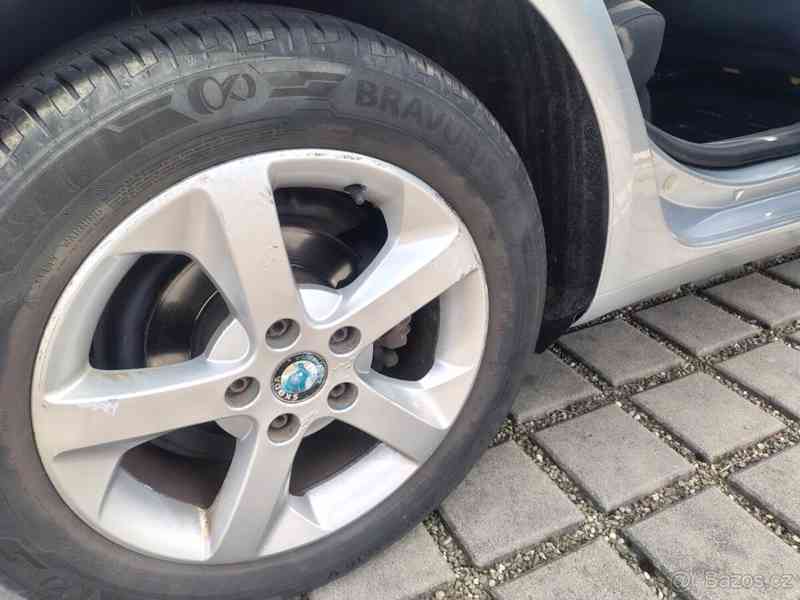 Škoda Octavia 1,6   77 kW,2011,STK 10/2028 - foto 4
