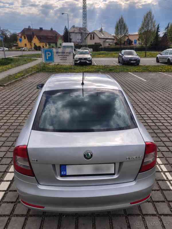Škoda Octavia 1,6   77 kW,2011,STK 10/2028 - foto 10