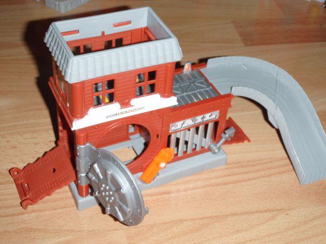 Sbírka Hot Wheels - pohyblivé stavby - foto 39