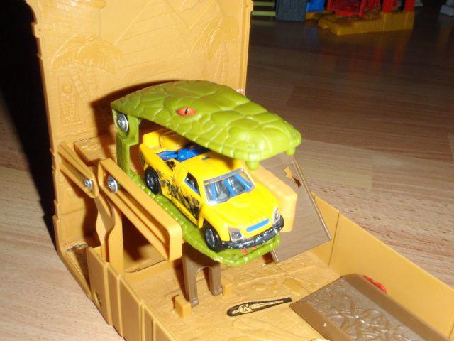 Sbírka Hot Wheels - pohyblivé stavby - foto 23