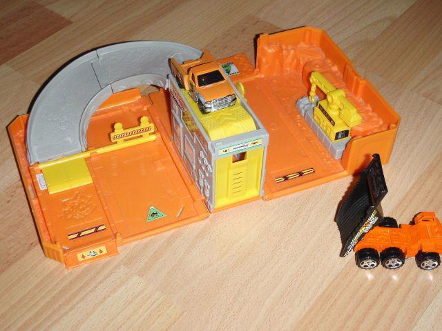 Sbírka Hot Wheels - pohyblivé stavby - foto 54