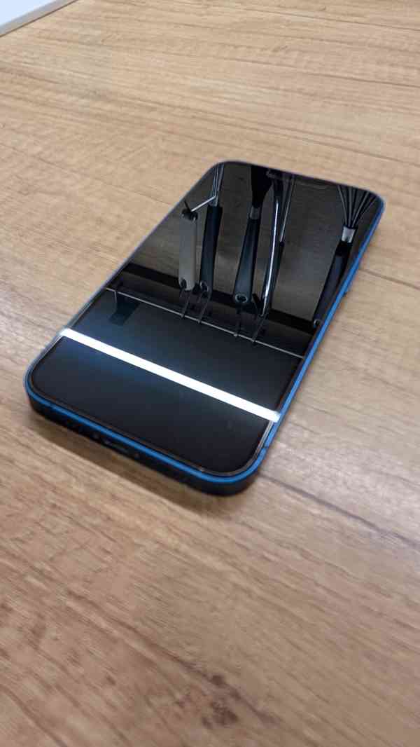 Mobilní telefon iPhone 13 128 GB - foto 5