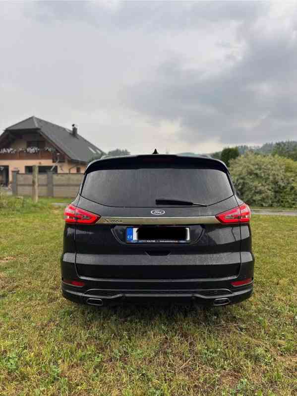 Ford S-MAX 2,0 ST-line Absolute Black - foto 11