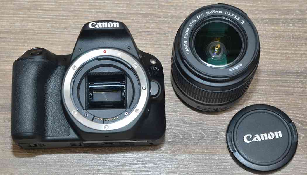 Canon EOS 200D + Objektiv EFS 18-55mm 1260 Exp. - foto 4