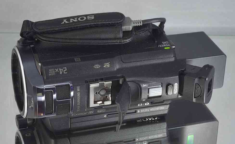 Sony HDR-PJ810E *kamera s projektorem*FullHDV*WIFI - foto 6