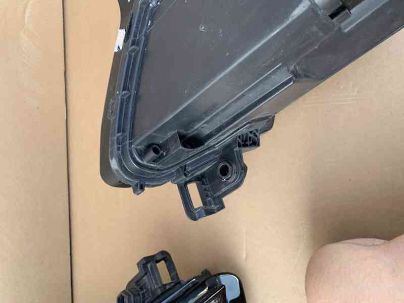 predni SVeTLO LED xenon skoda karoq levy leve - foto 11