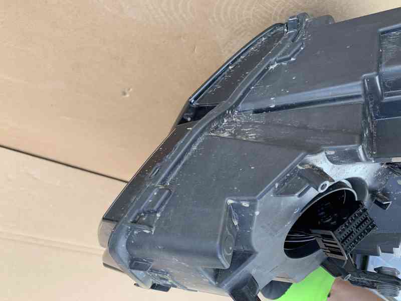 predni SVeTLO LED xenon skoda karoq levy leve - foto 16