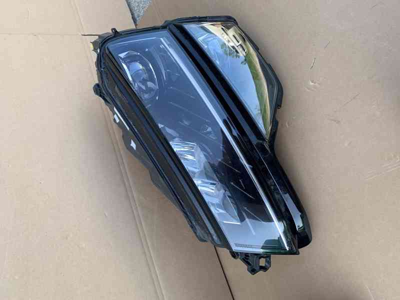 predni SVeTLO LED xenon skoda karoq levy leve - foto 2