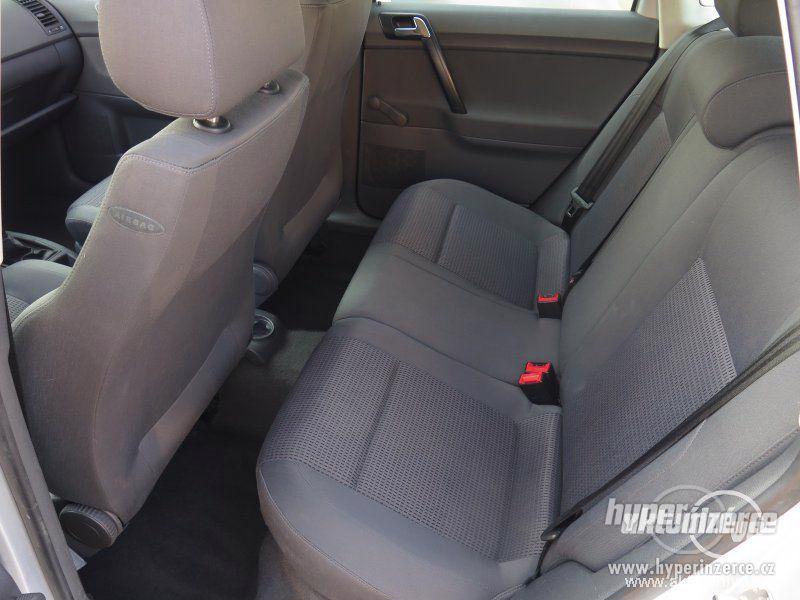 Volkswagen Polo 1.2, benzín, rok 2002, el. okna, STK, centrál, klima - foto 12