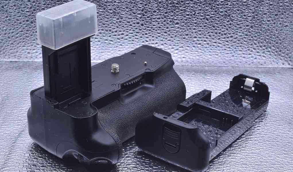 Meike MK-550D grip pro Canon 550D/600D/650D/700D - foto 3