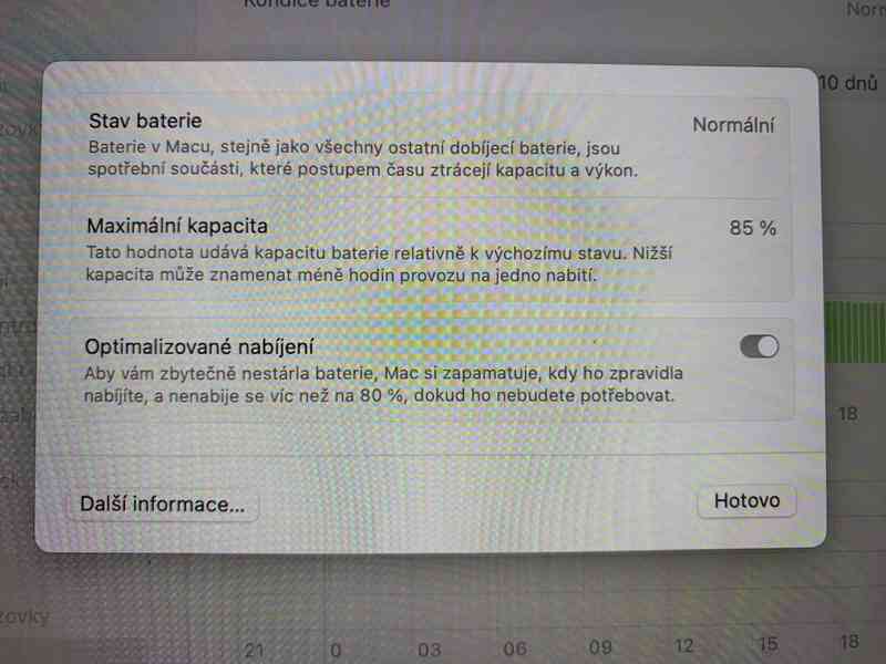 Apple MacBook Air 13,3" / M1 / 8GB / 256GB / vesmírně šedý  - foto 2