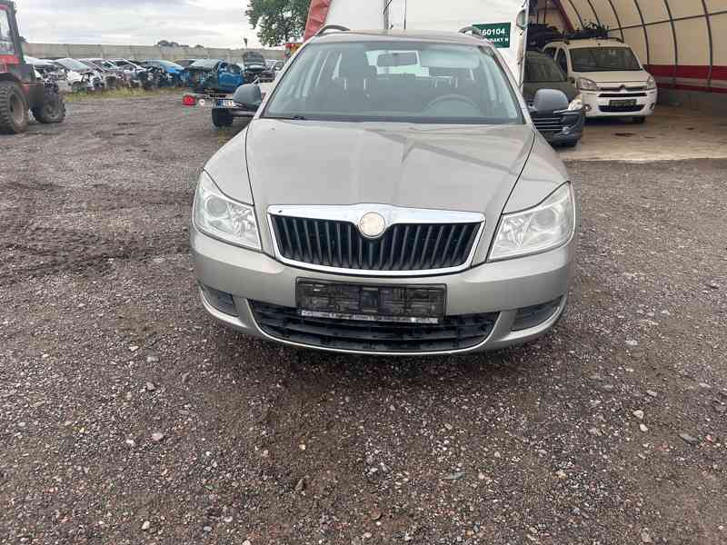 Škoda Octavia II combi 1,9TDI 77KW BXE prodám díly - foto 2