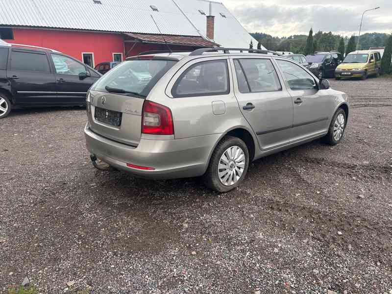 Škoda Octavia II combi 1,9TDI 77KW BXE prodám díly - foto 5