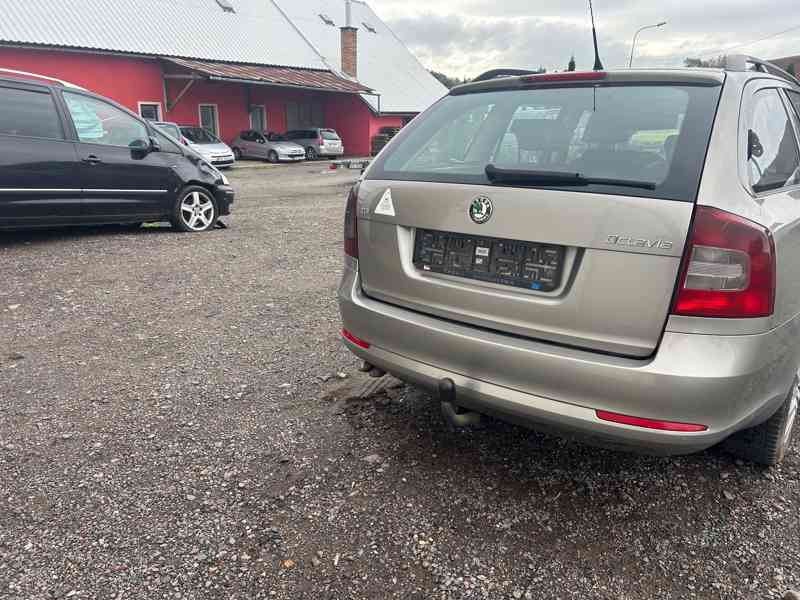 Škoda Octavia II combi 1,9TDI 77KW BXE prodám díly - foto 6