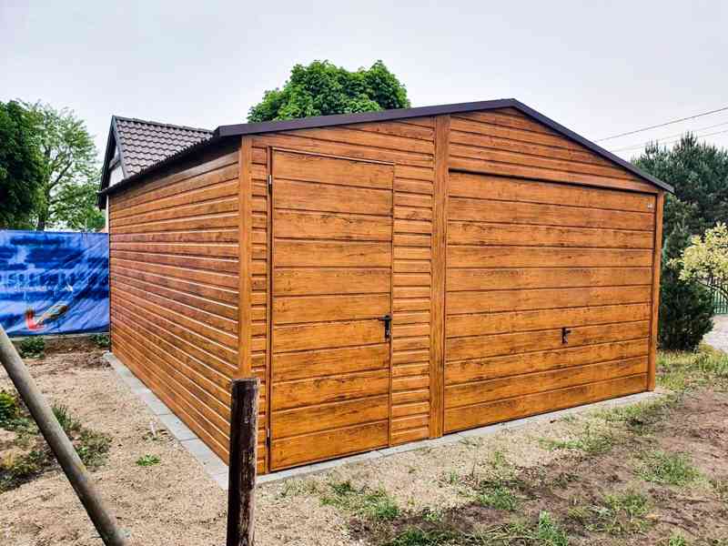 Plechová garáž 4,5x5m sedlová střecha výklopná vrata TS215 - foto 2