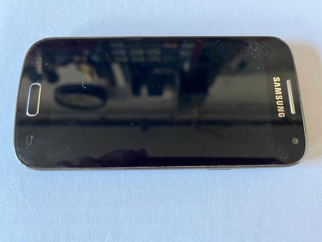 Soubor drobné elektroniky (telefony, notebooky, fotoaparát) - foto 14