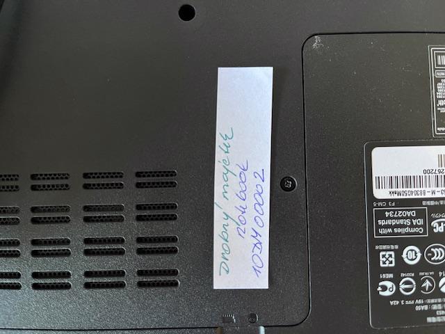 Soubor drobné elektroniky (telefony, notebooky, fotoaparát) - foto 5
