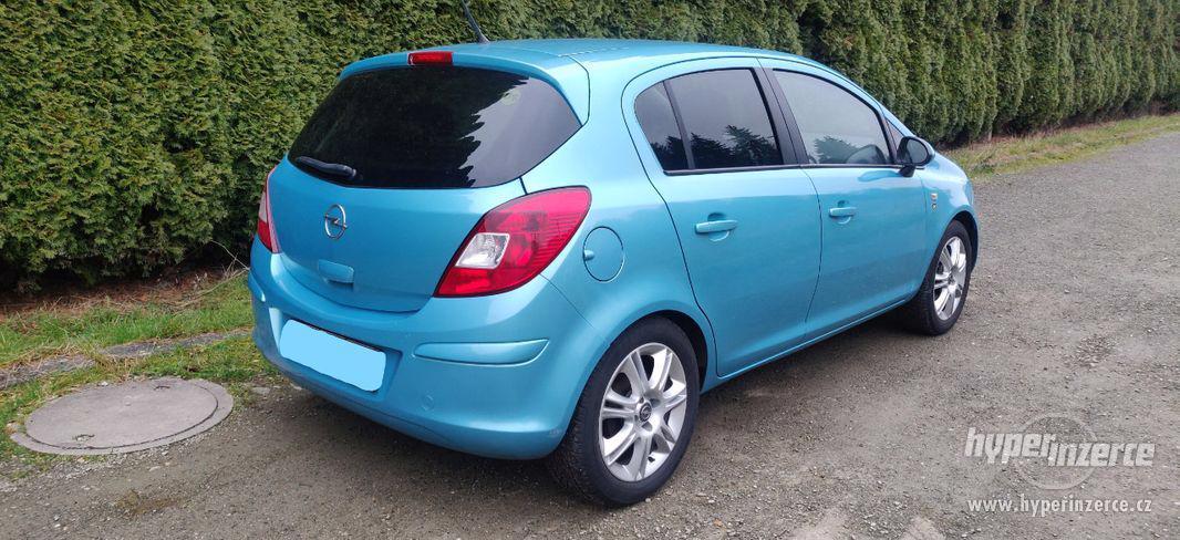 Opel Corsa D 1.2 LPG ǃǃǃ, r.v.10/11, STK 1/22 - foto 3