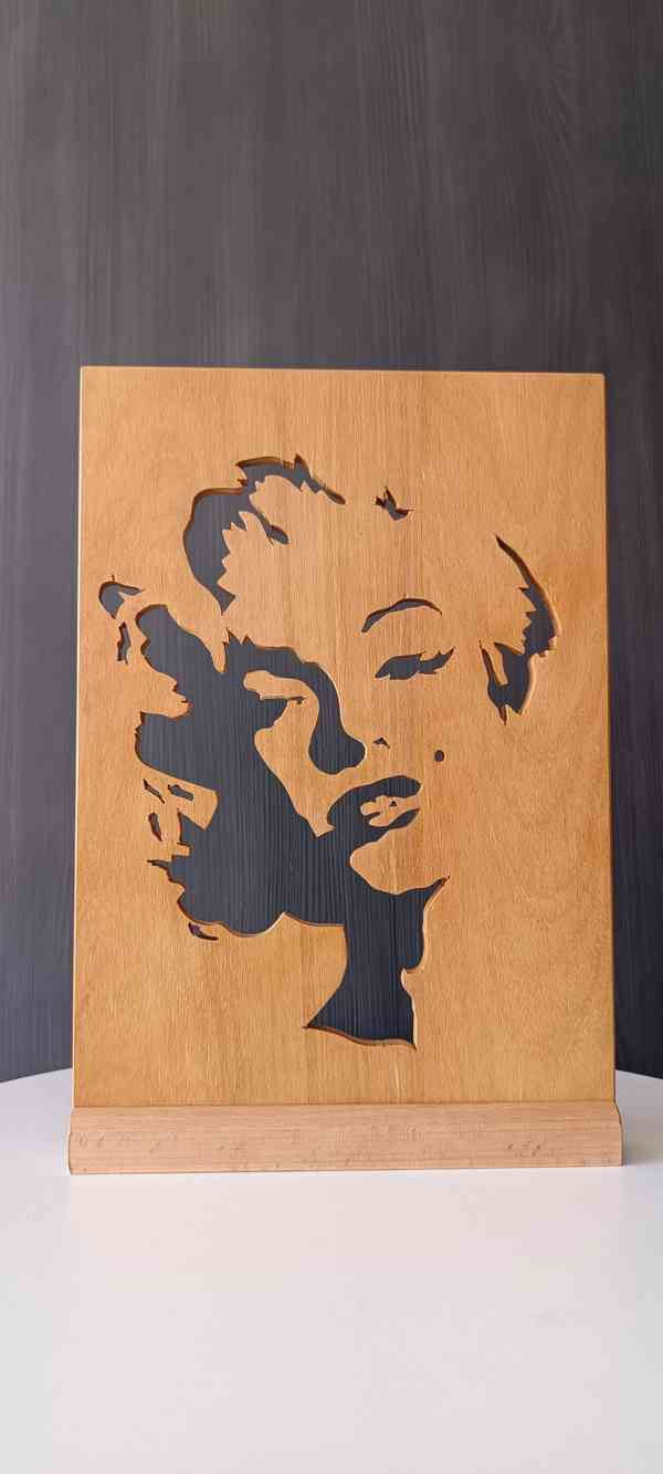 Umělecké výrobky ze dřeva 