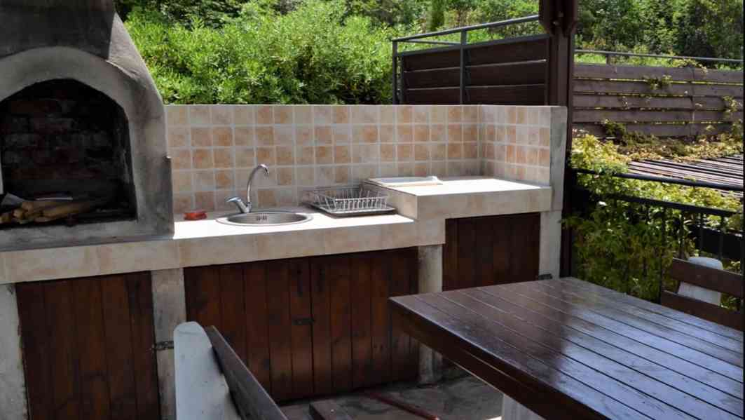 Byty APARTMÁNY dovolená Chorvatsko Makarska s bazénem 2-10 - foto 4