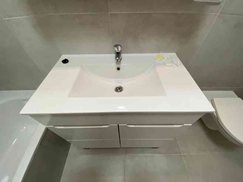 PRONÁJEM NOVOSTAVBY BYTU 4+KK V JINAČOVICÍCH  - foto 18