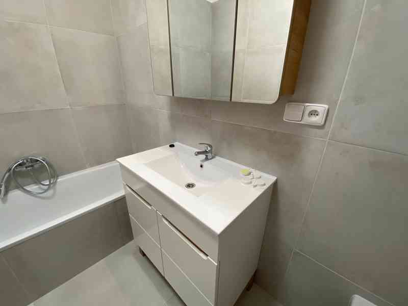 PRONÁJEM NOVOSTAVBY BYTU 4+KK V JINAČOVICÍCH  - foto 17