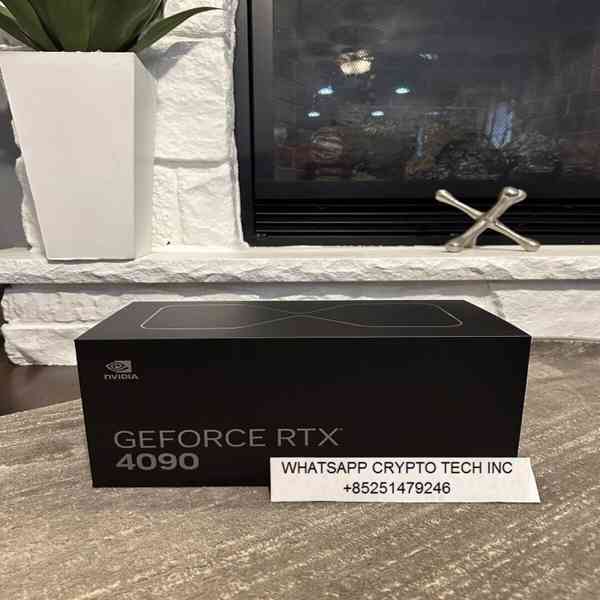 NVIDIA GeForce RTX 4090 DirectX 12.0 Founders Edition - foto 1