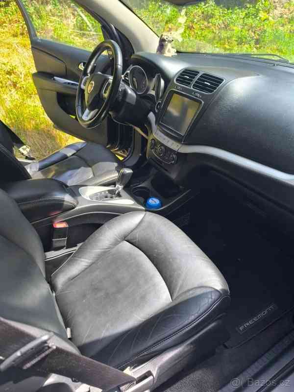Fiat Freemont 2,0   125 KW - foto 12