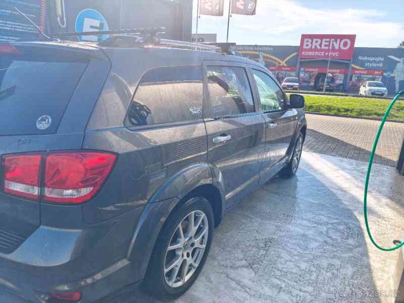 Fiat Freemont 2,0   125 KW - foto 2