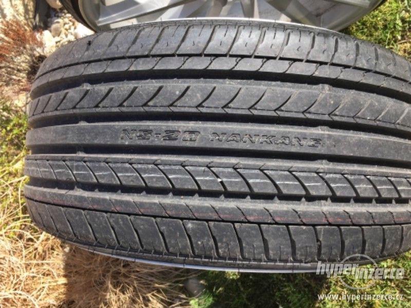 Pneu Été Nankang Noble Sport NS-20 205/55 R17 95Y - Adhérence Et Confort Optimaux