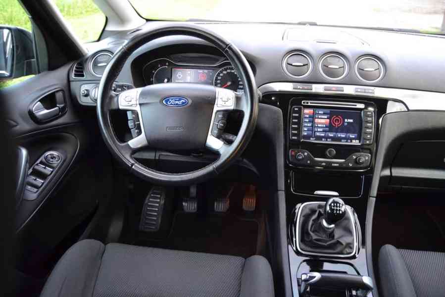 Ford S-Max 2.0 TDCI 120kW Titanium facelift - foto 7