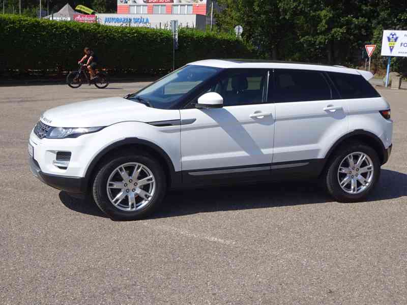 Land Rover Range Rover Evoque, 2.2 TD 4x4 r.v.2015 SERVISKA - foto 3