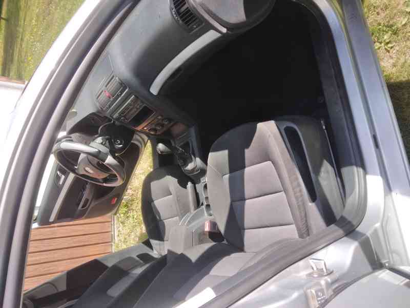 Škoda Octavia II combi r.v. 2008 - foto 9