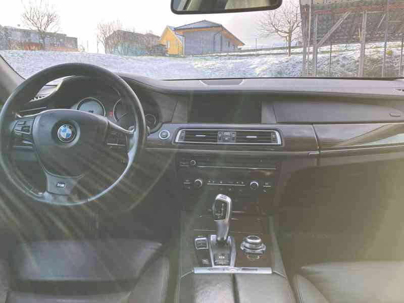 BMW 730D F01 F02 - foto 9