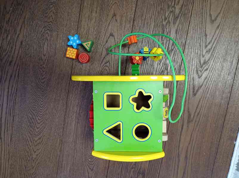 Prodám dřevěnou motorickou hračku slon - foto 2