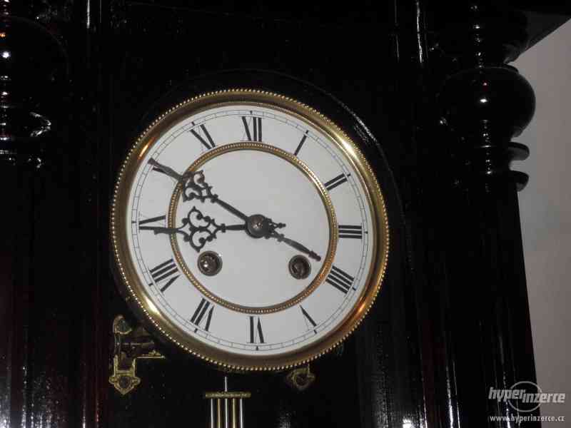 Starožitné hodiny - foto 5
