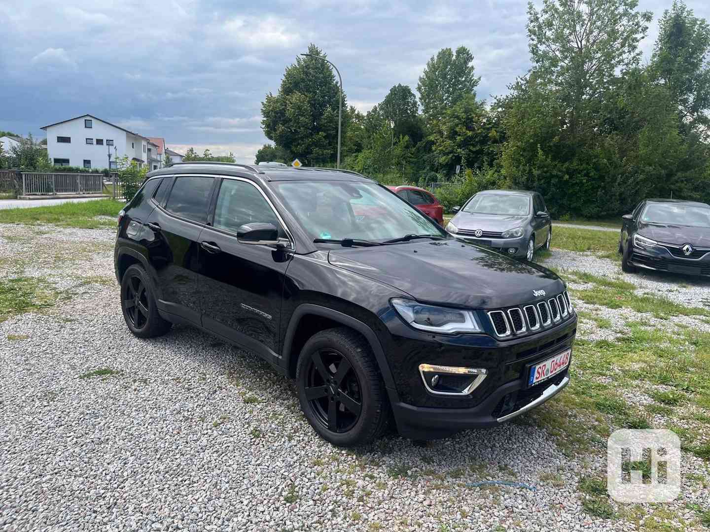 Jeep Compass 1,4i MultiAir benzín 103kw - foto 1