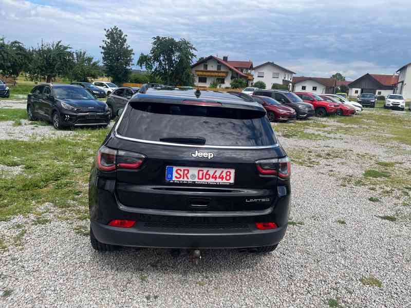 Jeep Compass 1,4i MultiAir benzín 103kw - foto 6