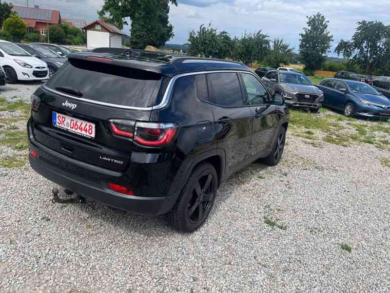 Jeep Compass 1,4i MultiAir benzín 103kw - foto 12